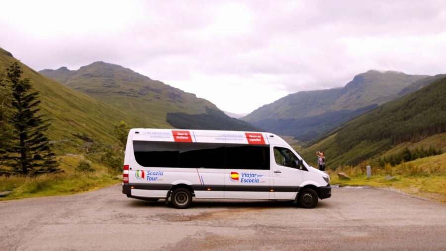 From Edinburgh: Glamis and Dunnottar Castles Tour in Spanish - What the $71 price really covers