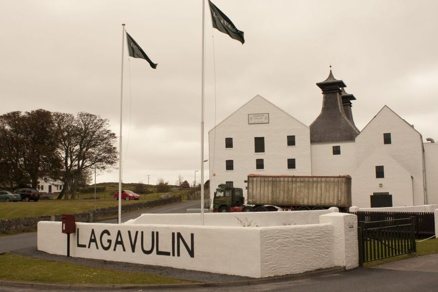 From Edinburgh: Islay and The Whisky Coast 4-Day Tour - Why Islay makes a better whisky trip than a simple tasting
