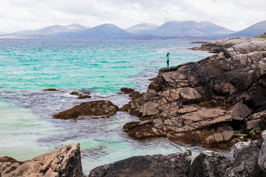 From Edinburgh: Isle of Skye and Outer Hebrides 6-Day Tour - Day four: Harris beaches and the road to Portree