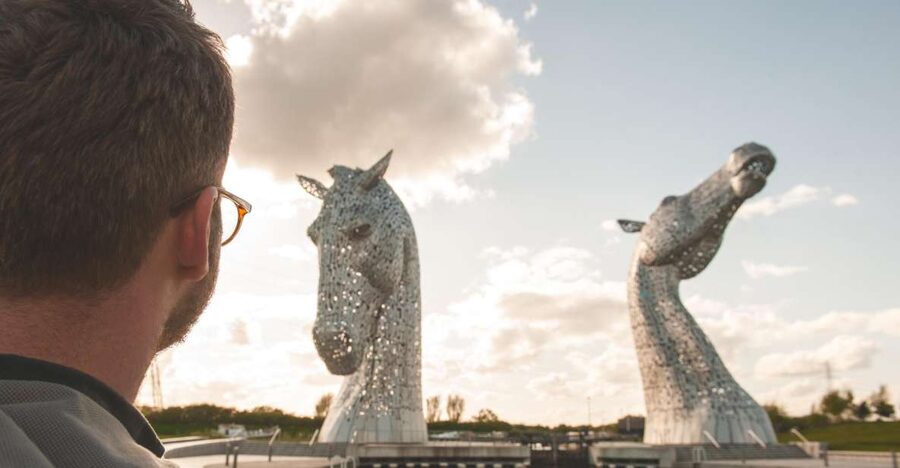 From Edinburgh: Loch Lomond, Kelpies & Stirling Castle Tour - A full Scottish day from Edinburgh