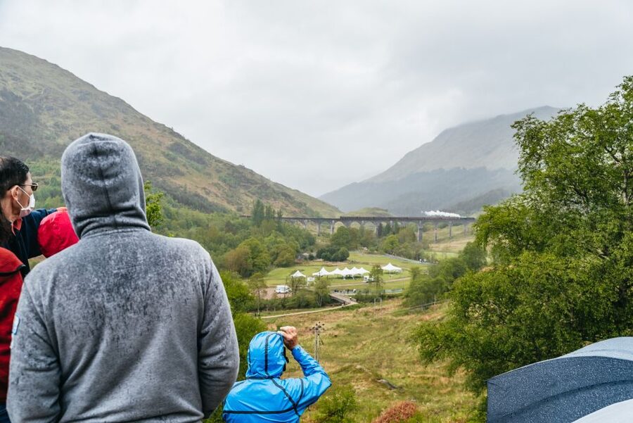 From Edinburgh: Magical Highlands Tour with Jacobite Train - The Glenfinnan Viaduct and Loch Shiel