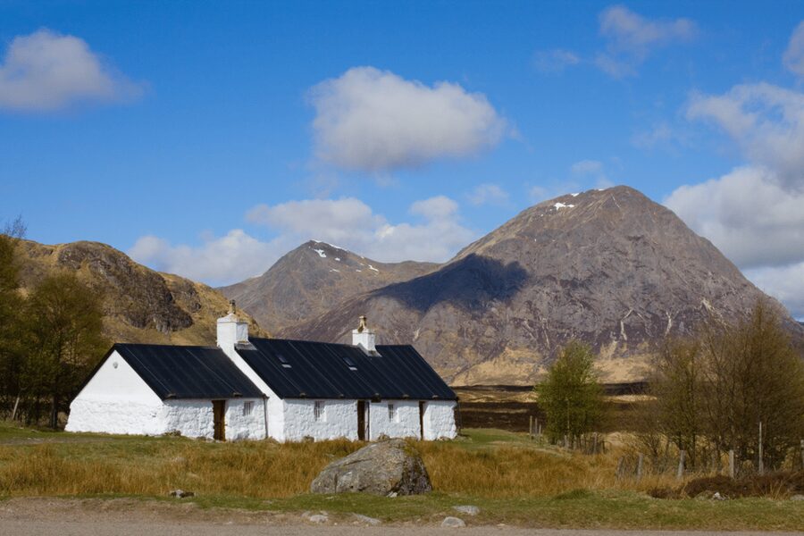 From Glasgow: Glenfinnan Viaduct, Glencoe, & Loch Shiel Tour - Why Glenfinnan makes this Glasgow day trip worthwhile