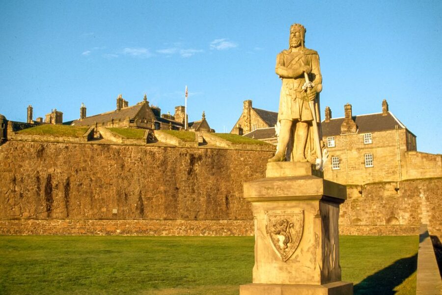 From Glasgow: Loch Lomond, Trossachs & Stirling Castle Tour - What this Glasgow day trip does well