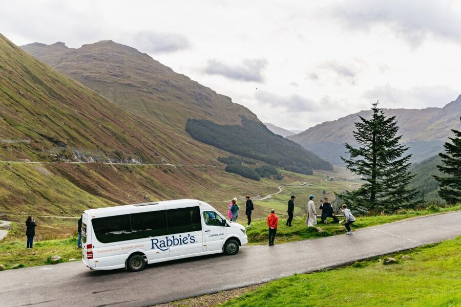 From Glasgow: Oban, Glencoe, Highland Lochs & Castles Tour - Inveraray on Loch Fyne