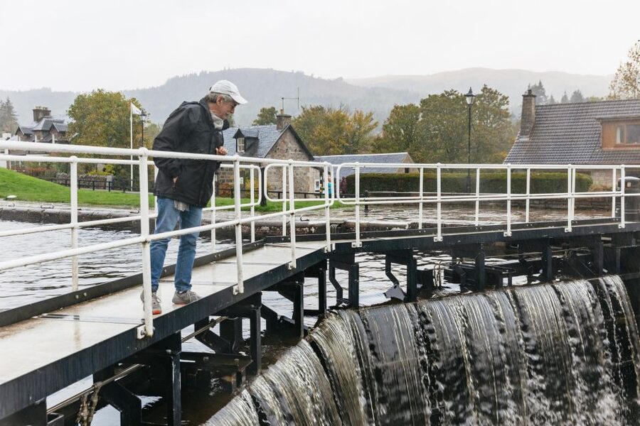 From Inverness: Loch Ness Guided Day Trip - Fort Augustus is your main food stop