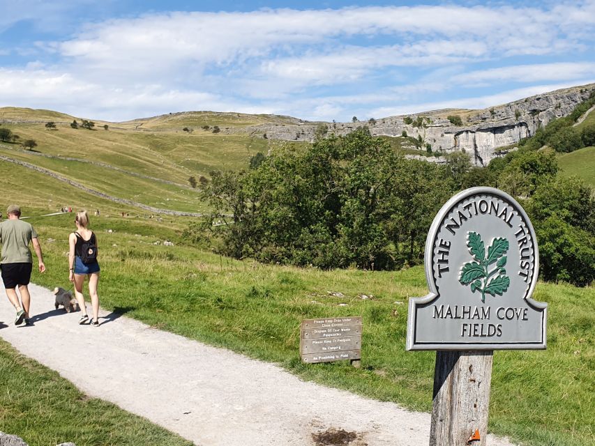 From Liverpool: Full-Day Yorkshire Sightseeing Adventure - From Liverpool to Yorkshire in one morning