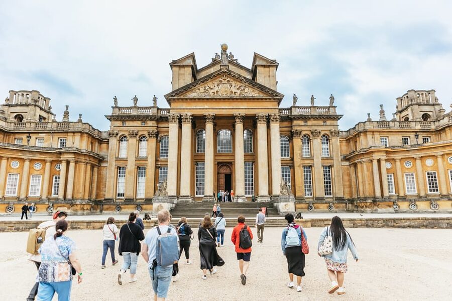 From London: Cotswolds, Blenheim Palace & Downtown Abbey - Booking details that affect the value