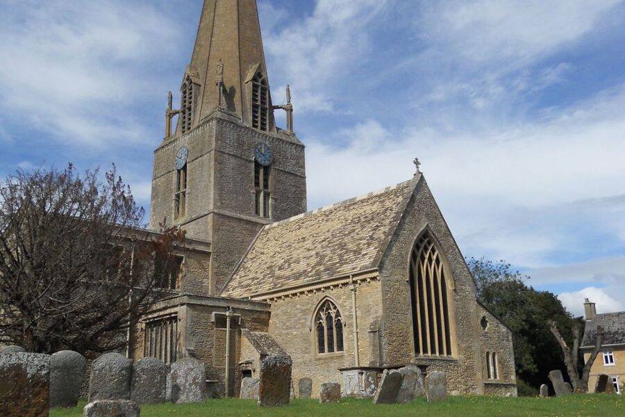 From London: Downton Abbey and Village Coach Tour - Key points to know before booking