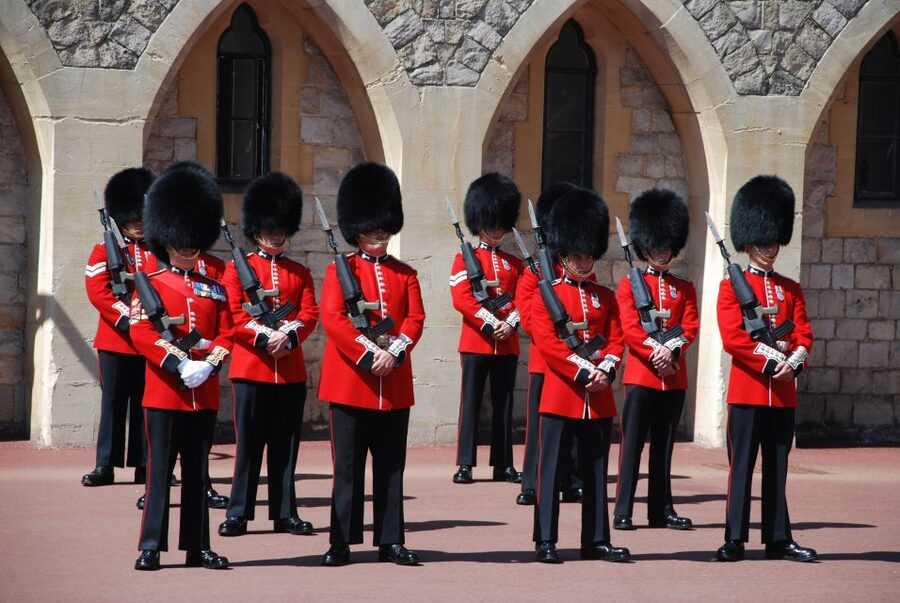 From London: Half-Day Trip to Windsor with Castle Tickets - Making the most of your 2.5 hours inside