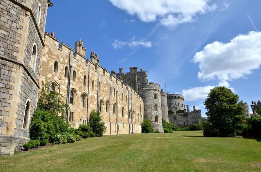 From London: Half-Day Trip to Windsor with Castle Tickets - How much Windsor town can you actually see?