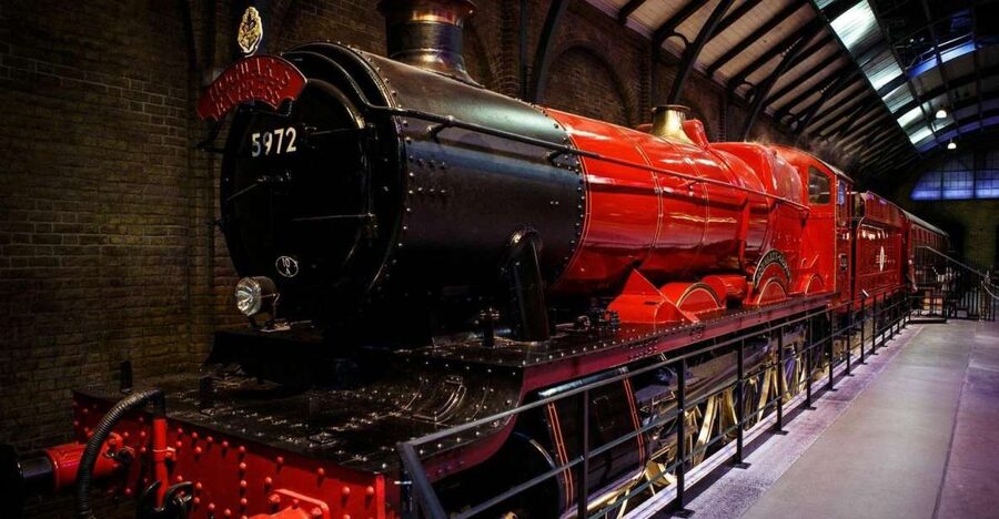 From London: Harry Potter Family Package with Transfers - Four hours inside: enough, but watch the clock