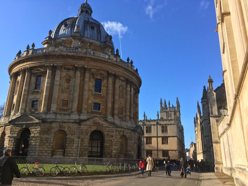From London: Oxford and Cambridge Guided Day Tour - Leaving London from Earls Court