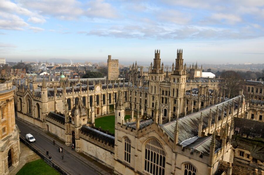 From London: Oxford, Cotswolds & Country Pub Lunch - Who should book this experience