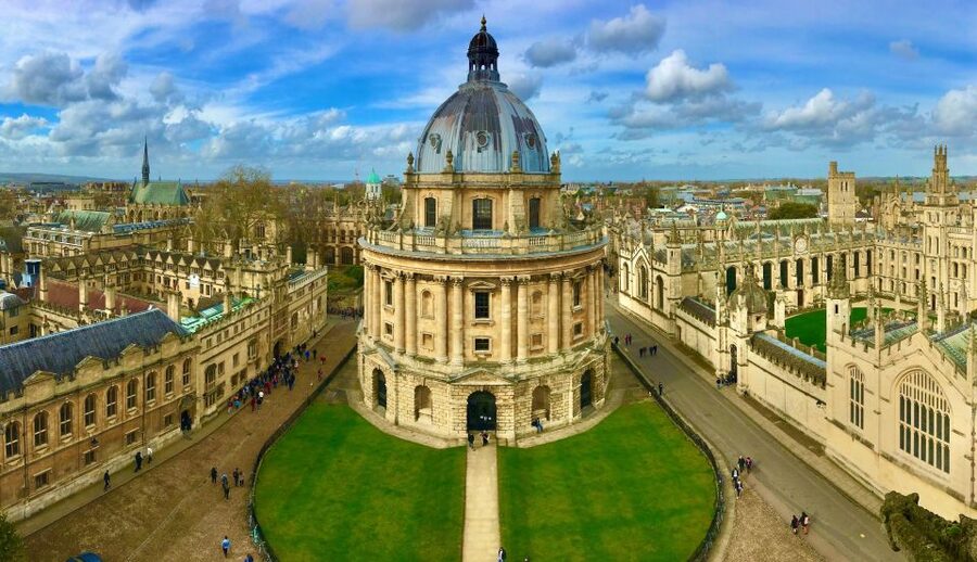 From London: Oxford, Cotswolds & Country Pub Lunch - The guides make a real difference