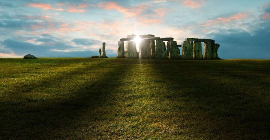 From London: Private Stonehenge Sunrise Viewing & Bath - Practical tips for making the day work