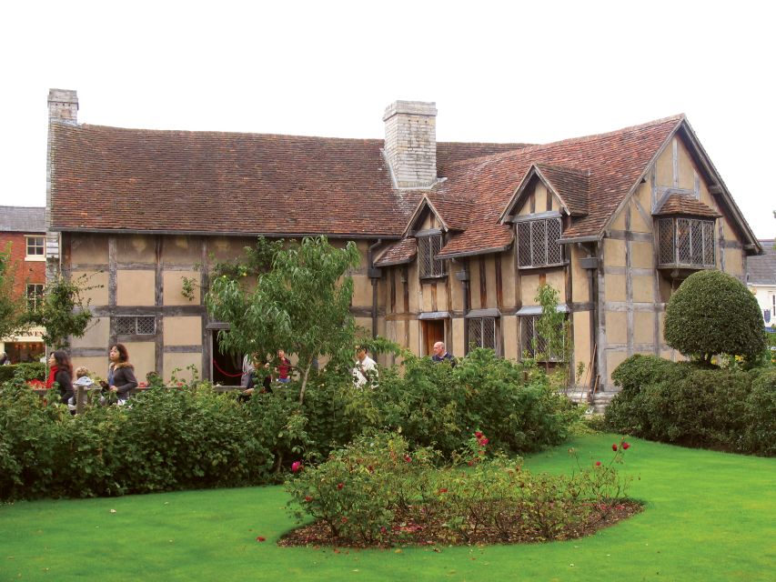From London: Shakespeare's Stratford-upon-Avon Day Trip - Anne Hathaway’s Cottage requires a plan