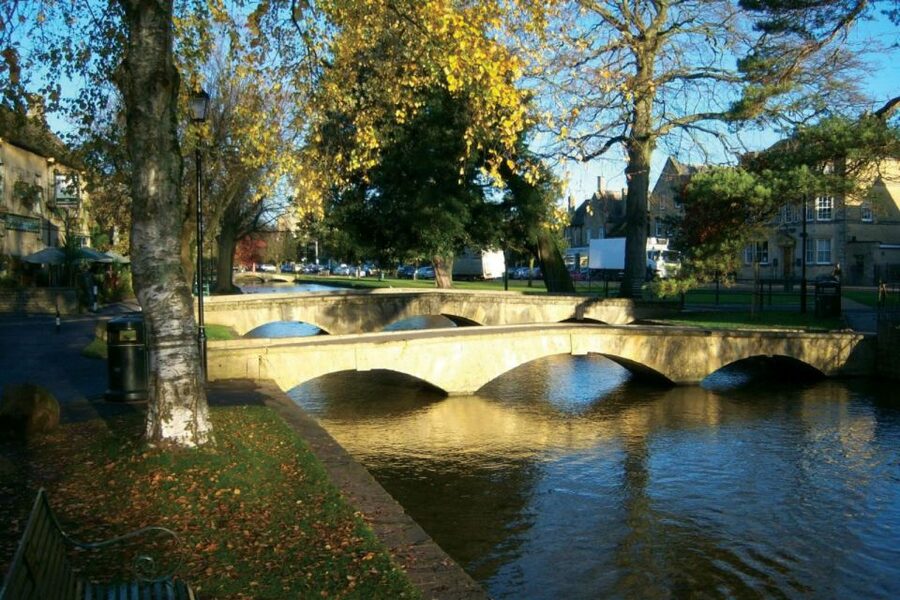 From London: Shakespeare's Stratford-upon-Avon Day Trip - Free time in Stratford-upon-Avon