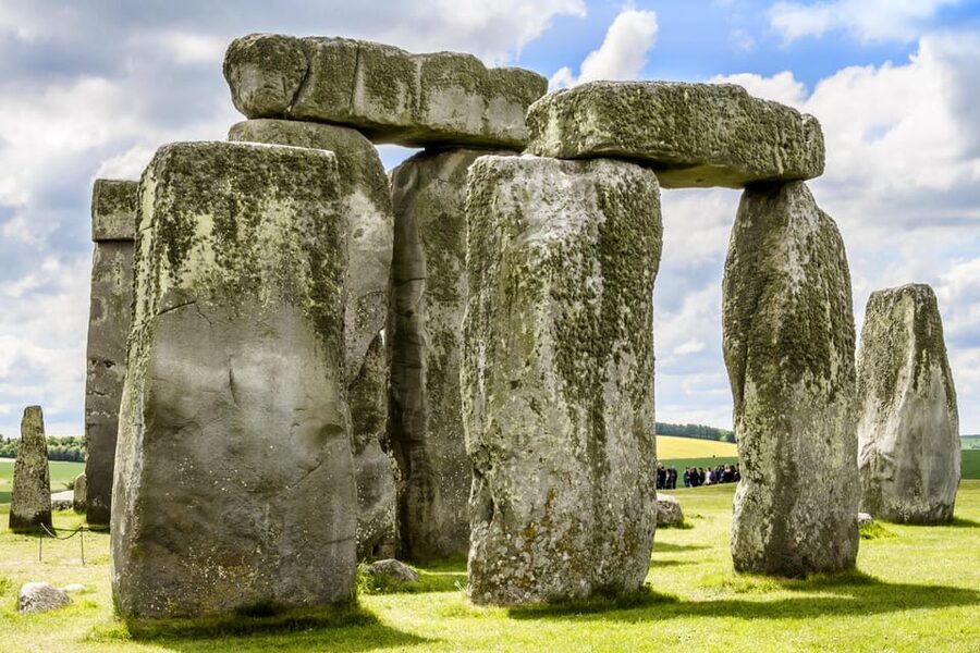 From London: Small Group Stonehenge, Bath & Cotswolds Tour - Why this three-stop day works