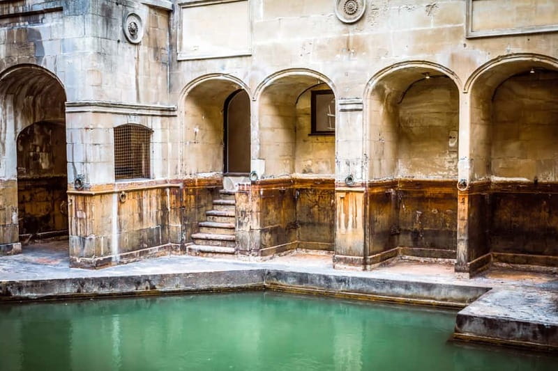 From London: Stonehenge and Bath Full-Day Tour with Guide - Guides, drivers, and the style of the day