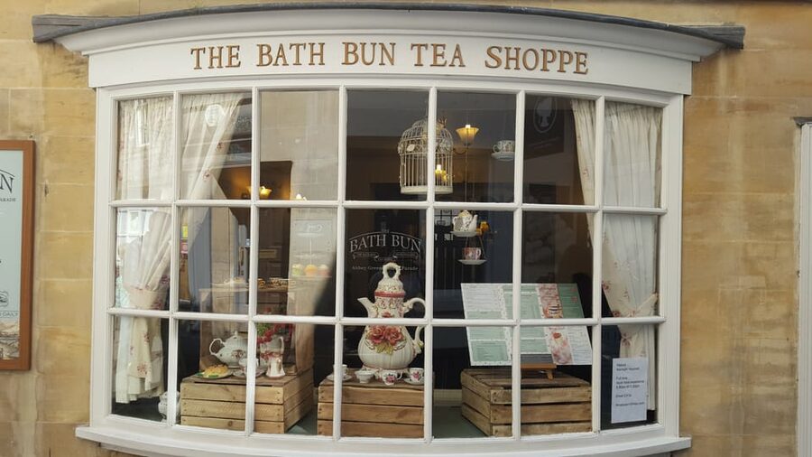 From London: Stonehenge and Bath Full-Day Tour with Guide - The Roman Baths option