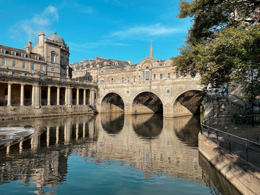 From London: Stonehenge and Bath Private Full-Day Trip - Royal Crescent and the Georgian city