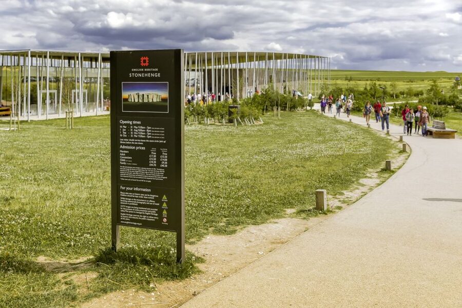 From London: Stonehenge Half-Day Tour - What the four-hour coach ride really means