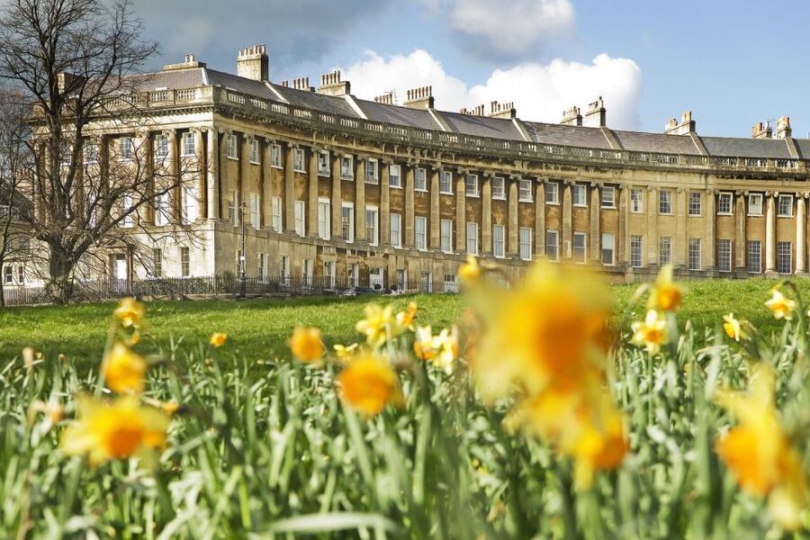 From London: Stonehenge, Windsor, and Bath Small Group Tour - Key points before you book