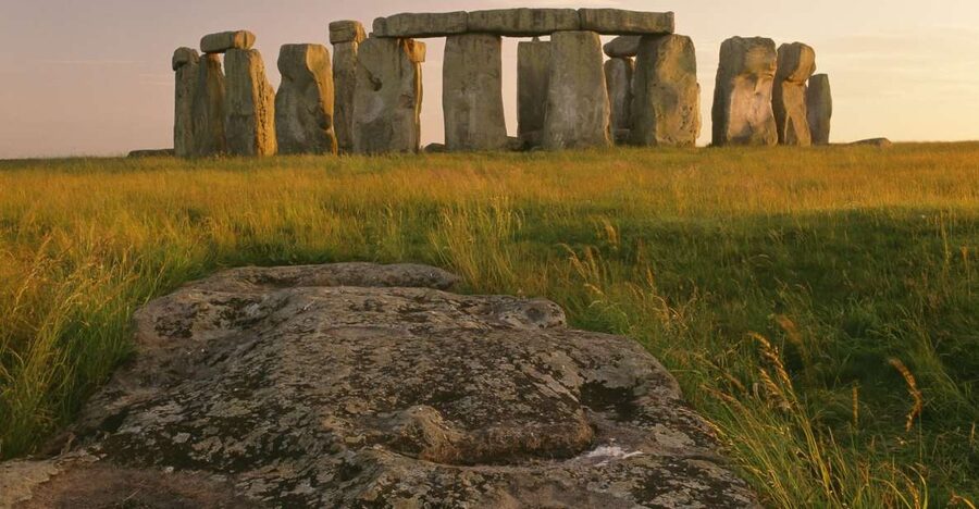 From London: Stonehenge, Windsor, and Bath Small Group Tour - Bath in 90 minutes