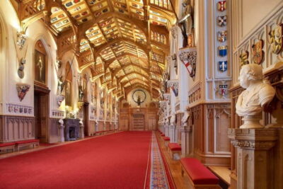 Stonehenge & Windsor Castle Tour with Tickets