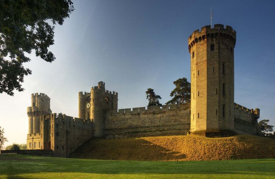 From London: Warwick Castle Day Trip by Rail - Is the $101 price good value?