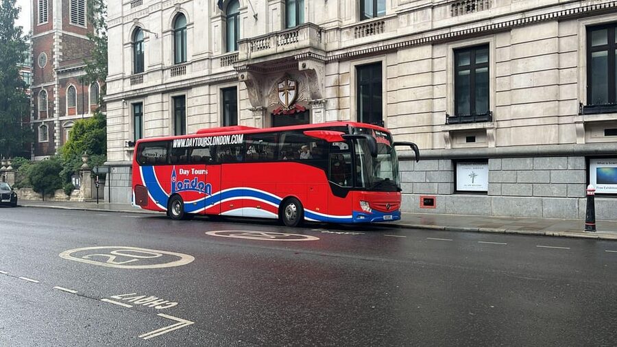 From London: White Cliffs of Dover and Canterbury Day Trip - Cathedral, castle, or more walking?