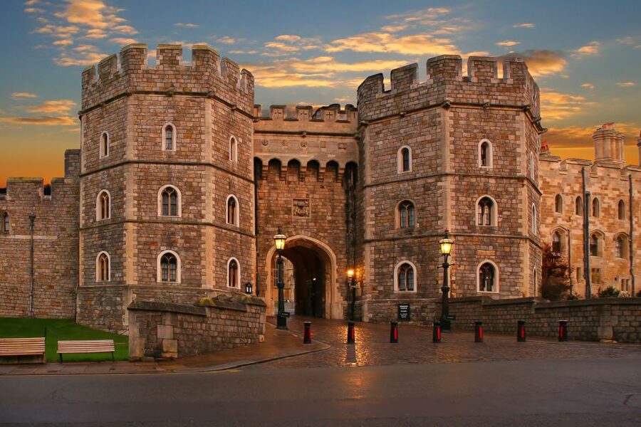 From London: Windsor Castle Afternoon Sightseeing Tour - Is two hours enough at Windsor Castle?