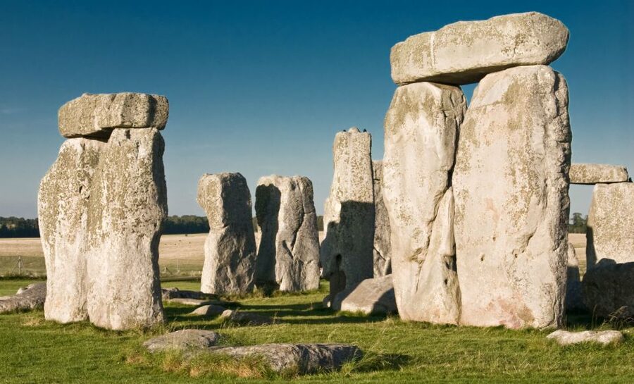 From London: Windsor Castle and Stonehenge Day Trip - Food, comfort, and the practical rhythm of the day