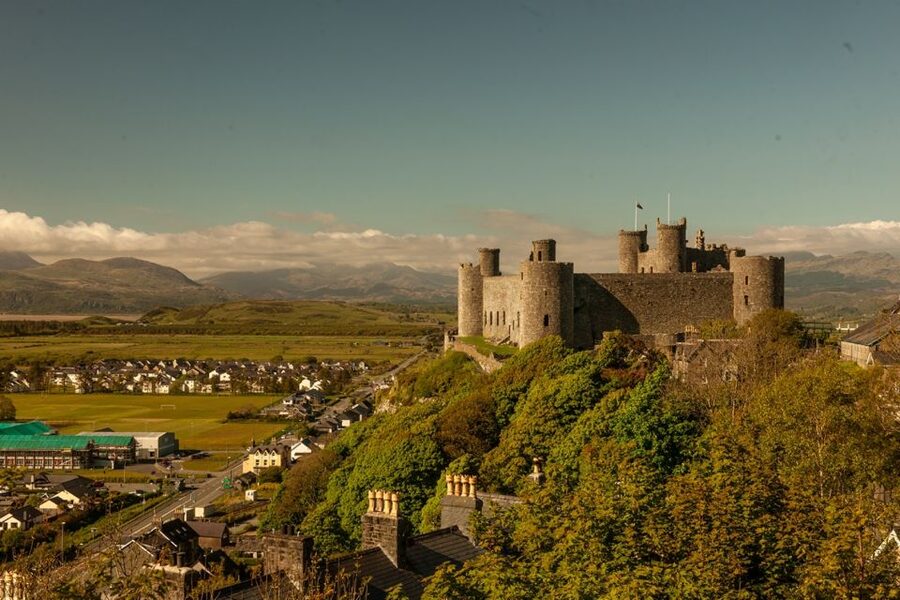 From Manchester: 3-Day Tour of Snowdonia, Wales, and Chester - What the accommodation and coach are really like