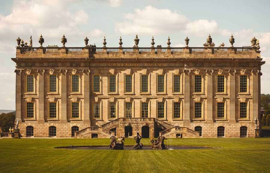 From Manchester: Chatsworth and the Peak District Tour - Buxton: a polished start in the Peak District