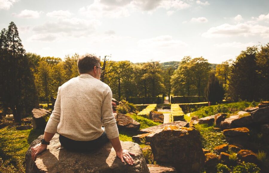 From Manchester: Chatsworth and the Peak District Tour - Bakewell and the limits of a short village stop