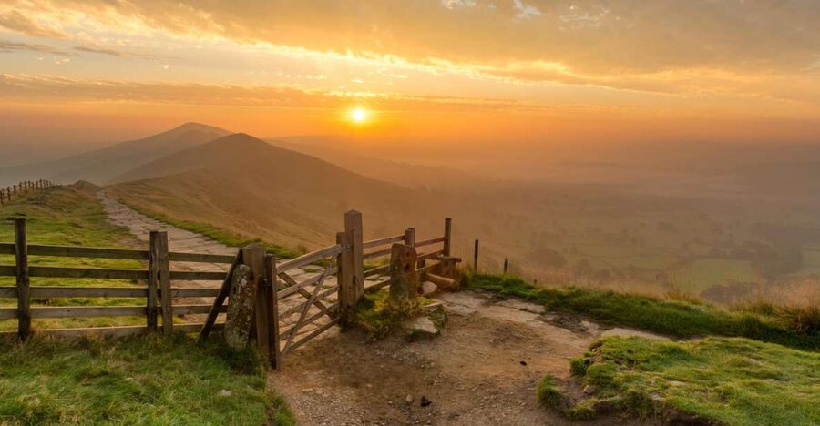 From Manchester: Derbyshire and Peak District Day Trip - Eyam and the story of the Plague
