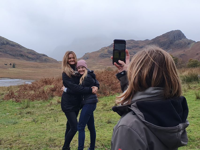 From Manchester: Lake District Sightseeing Day Trip - Leaving Manchester Airport for Cumbria