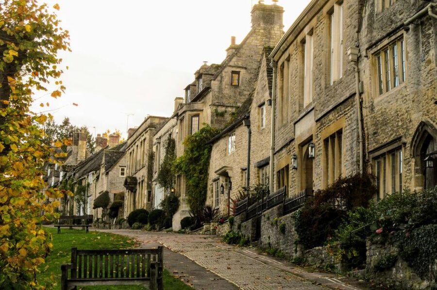 From Stratford-on-Avon/Moreton-in-Marsh: Secret Cotswolds - Who will enjoy this day most?
