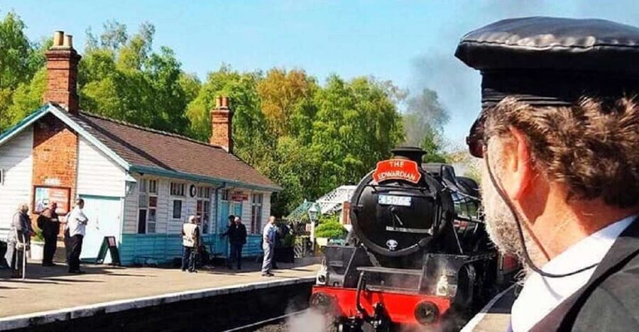 From York: Moors, Whitby, and the Yorkshire Steam Railway - From York to Hutton-le-Hole