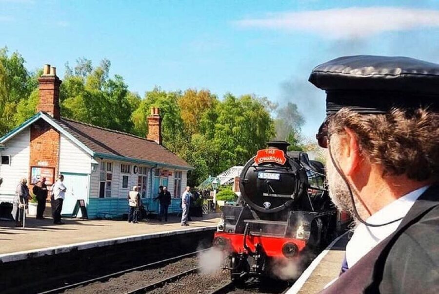 From York: Moors, Whitby, and the Yorkshire Steam Railway - Arriving in Whitby with two and a half hours