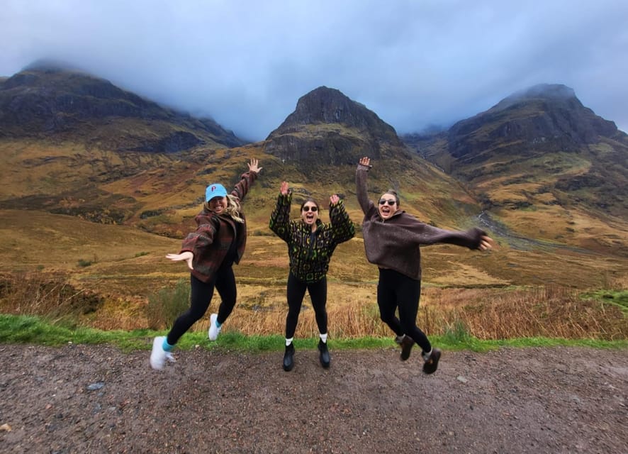 Glasgow: Glencoe, Scenic Walk & Scottish Highlands Tour - The lochan walk and its homesick story