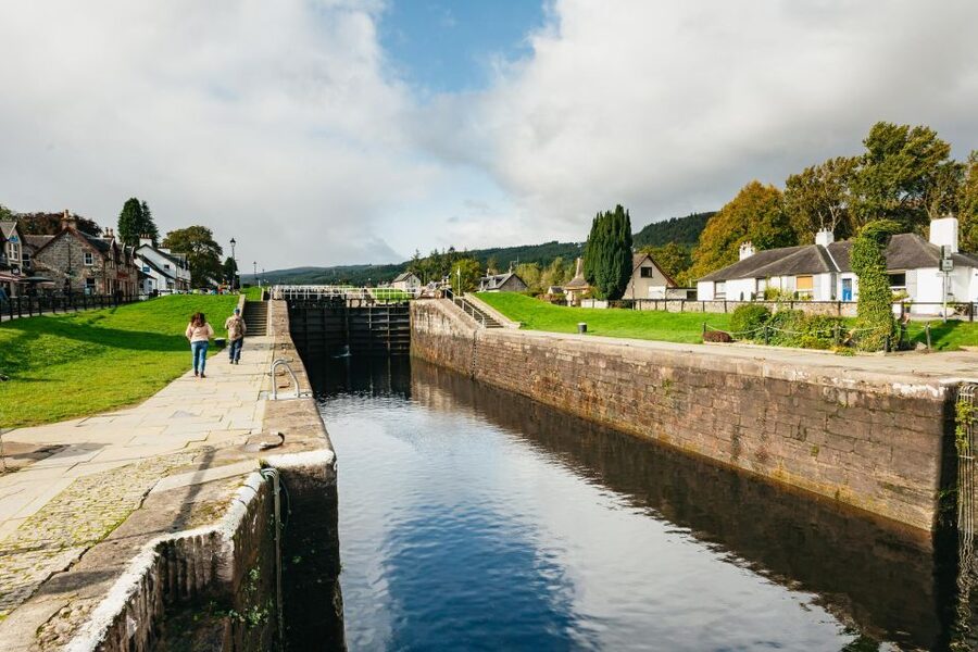Glasgow: Loch Ness, Glencoe and Highlands Tour with Cruise - Loch Ness by boat from Fort Augustus