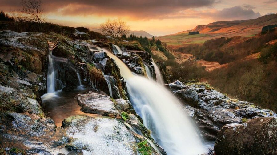 Glasgow: Loup of Fintry Waterfall Guided Tour - Is $121 good value?