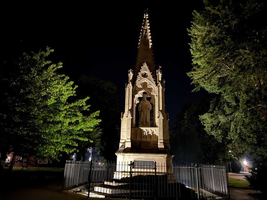 Gloucester: Ghost-Themed Guided Walking Tour - Why Gloucester works so well for a ghost walk