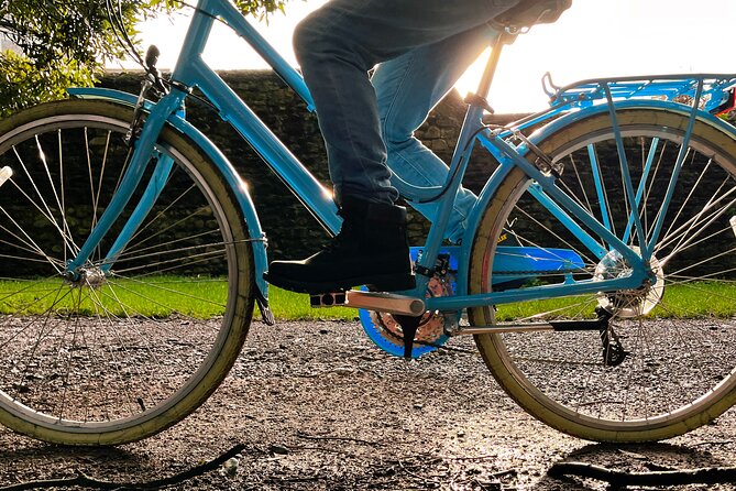 Guided Cycle Tours of Cardiff - Cathays Park and Cardiff’s grand civic center