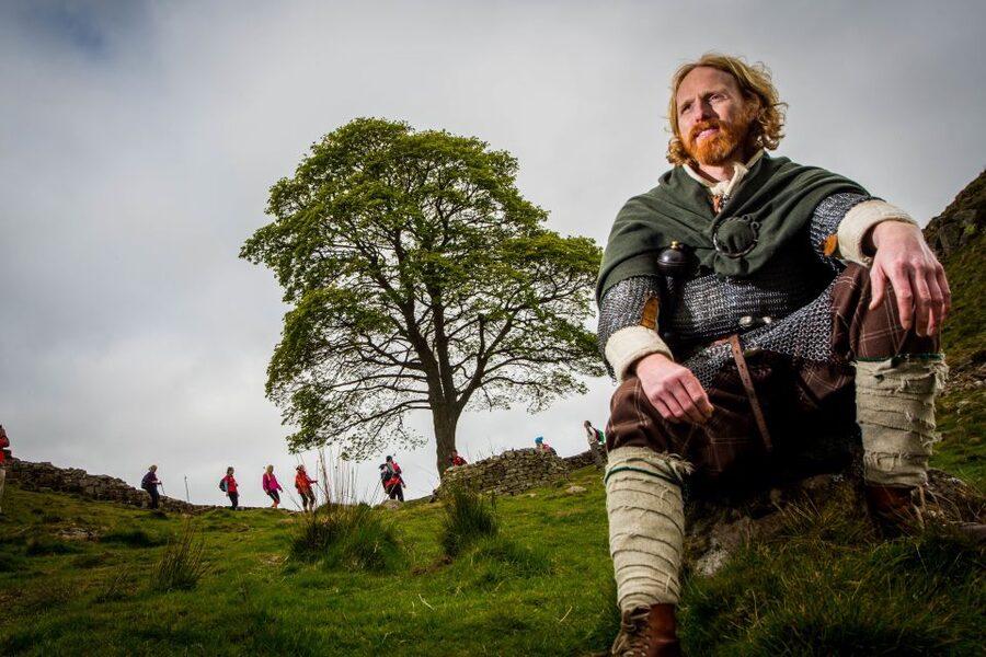 Hadrian's Wall: 2-Hour Guided Tour - Walking the central section of Hadrian’s Wall
