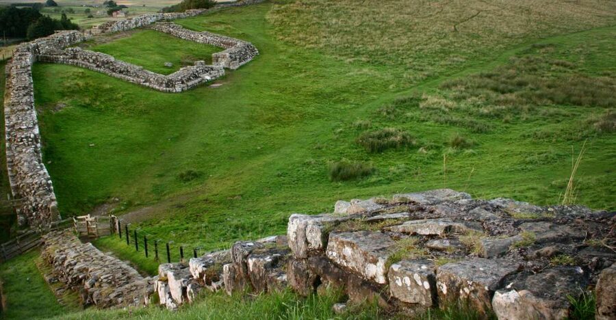 Hadrian's Wall: 4.5-Hour Guided Tour - Key points to know before booking