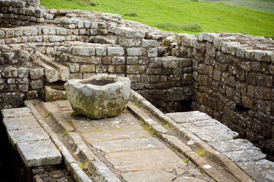 Hadrian's Wall: Housesteads Roman Fort Entry Ticket - Housesteads Fort puts you on the Roman frontier