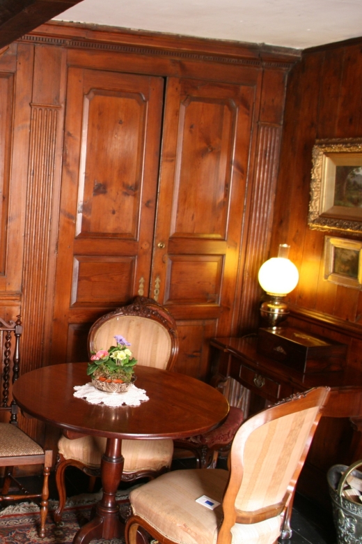 Half-Day Tour of Beatrix Potter Country and Places - Who should book this experience?